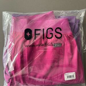 Figs Sunset Zamora FREEx Lined Jogger Scrub Small pants and One pocket Top XS.